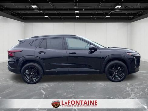 Used 2025 Chevrolet Trax ACTIV w/ Driver Confidence Package FWD image 6