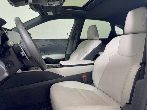 Used 2024 Lexus RX 350 Premium Plus w/ Convenience Package FWD image 5