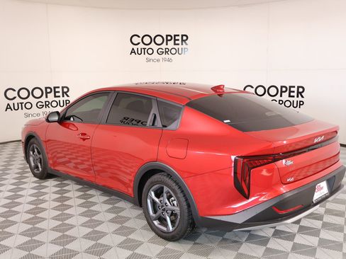 Used 2025 Kia K4 LXS image 21