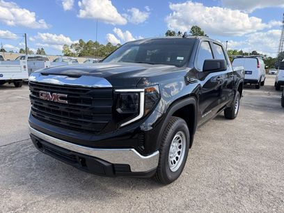 New 2026 GMC Sierra 1500 Pro w/ Pro Value Package