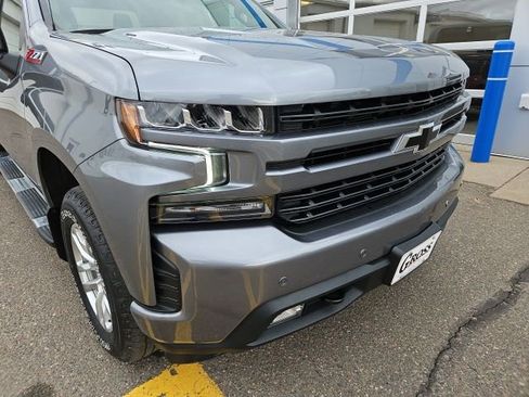 Used 2022 Chevrolet Silverado 1500 RST image 10