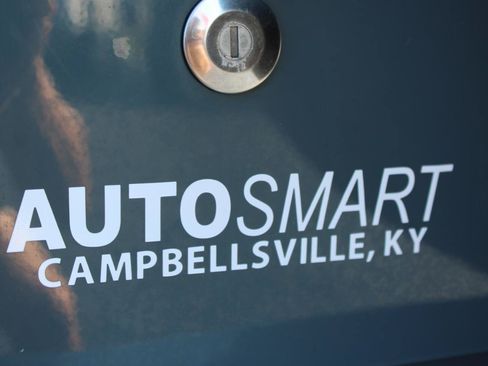 Used 2015 Jeep Wrangler Unlimited Sahara w/ Max Tow Package AWD/4WD image 6