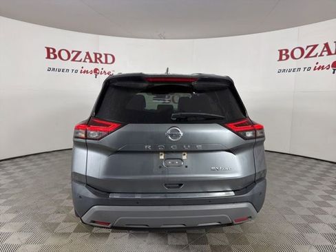 Used 2021 Nissan Rogue SV w/ Premium Package AWD/4WD image 7