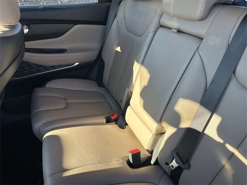 Used 2020 Hyundai Santa Fe Limited image 17
