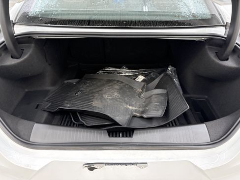 Used 2025 Cadillac CT4 Sport RWD image 9