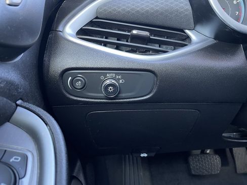 Used 2024 Chevrolet Malibu LT image 13