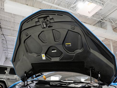 Used 2024 Lamborghini Revuelto image 48