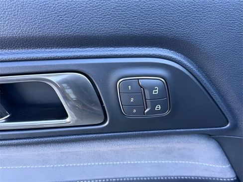 Used 2019 Ford Mustang Shelby GT350 w/ Technology Package image 28