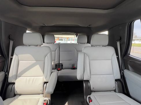 Used 2021 Chevrolet Tahoe LT w/ LT Signature Package image 33