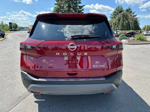 Certified 2023 Nissan Rogue SV AWD/4WD image 4