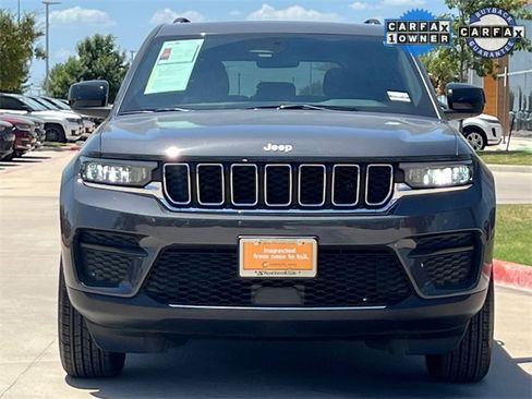 Certified 2025 Jeep Grand Cherokee Laredo X image 2