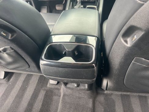 Used 2021 Kia Telluride LX image 19