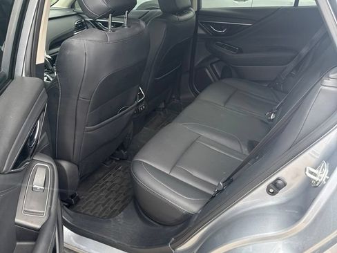 Used 2022 Subaru Outback Limited AWD/4WD image 8