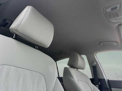 Certified 2022 Kia Sportage LX image 17