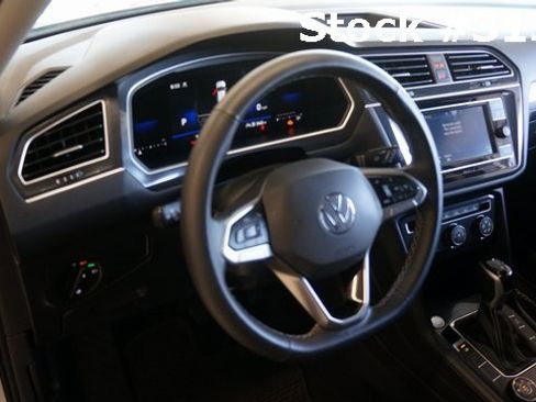 Certified 2024 Volkswagen Tiguan S image 9