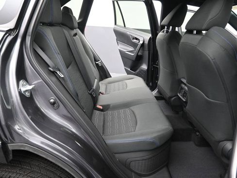 Used 2024 Toyota RAV4 SE image 13