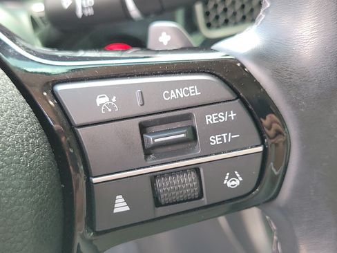 Used 2022 Honda Civic Touring image 27