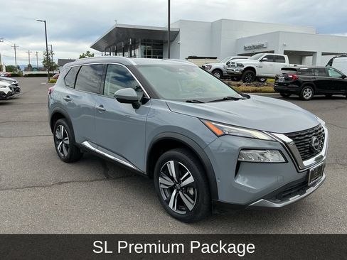 Used 2023 Nissan Rogue SL w/ SL Premium Package AWD/4WD image 3