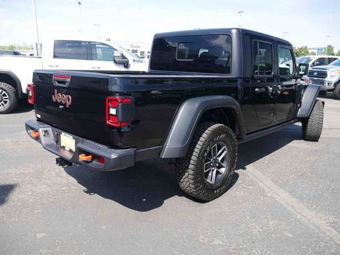 Certified 2026 Jeep Gladiator Mojave AWD/4WD image 24