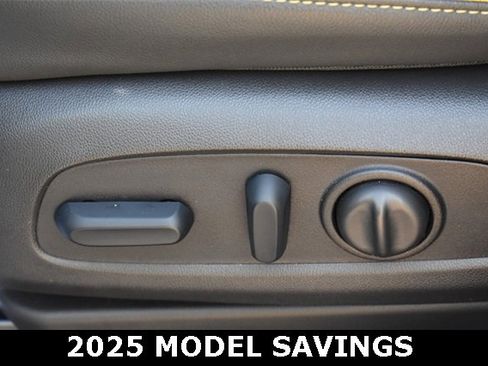 New 2025 Chevrolet TrailBlazer ACTIV w/ Convenience Package image 22