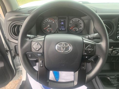 Used 2023 Toyota Tacoma SR image 17
