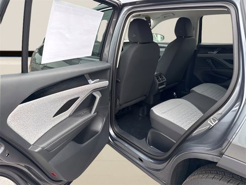 New 2026 Volkswagen Tiguan S image 26