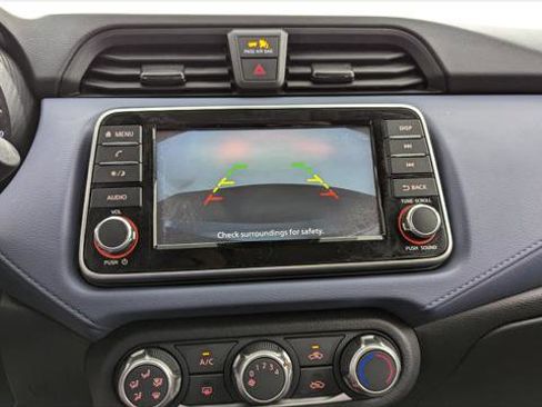 Used 2024 Nissan Versa SV image 27