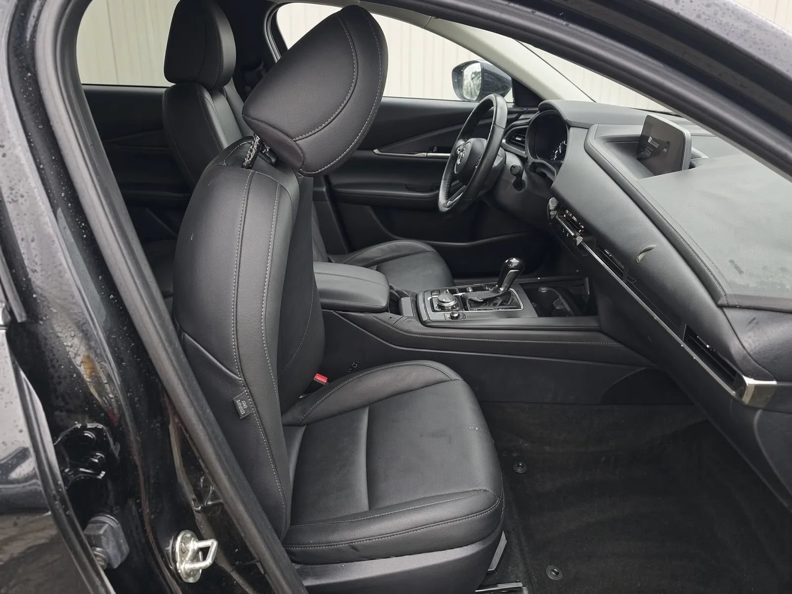 Used 2021 MAZDA CX-30 FWD 2.5 S w/ Select Package image 12
