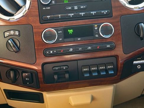 Used 2010 Ford F350 King Ranch image 29