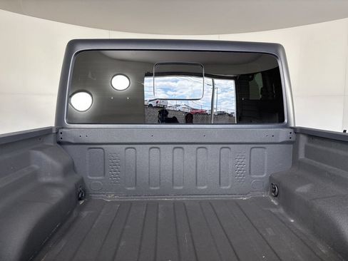 Used 2022 Jeep Gladiator Sport AWD/4WD image 20