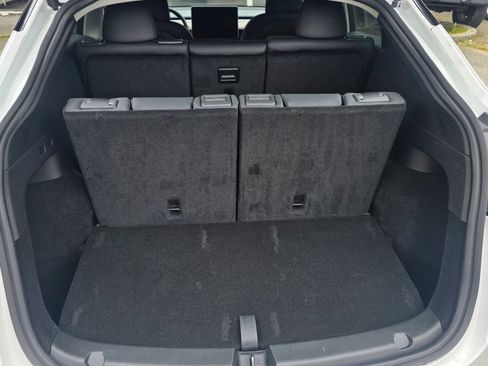 Used 2025 Tesla Model Y Long Range image 19