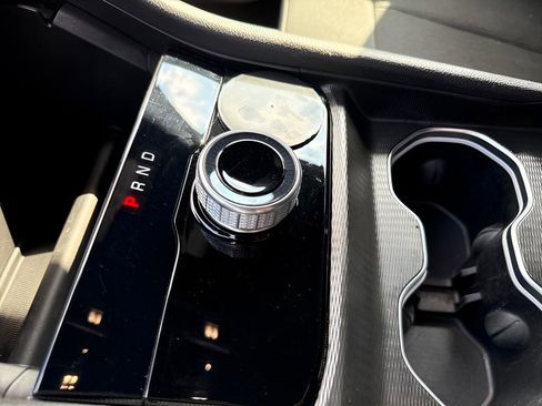 Used 2024 Jeep Grand Cherokee L Laredo image 31