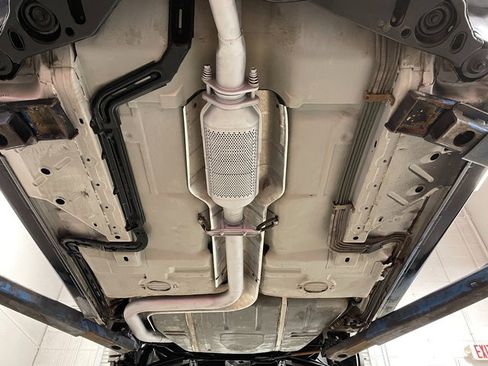 Used 1991 Cadillac Allante image 26