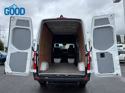Used 2023 Mercedes-Benz Sprinter 144 Cargo image 25