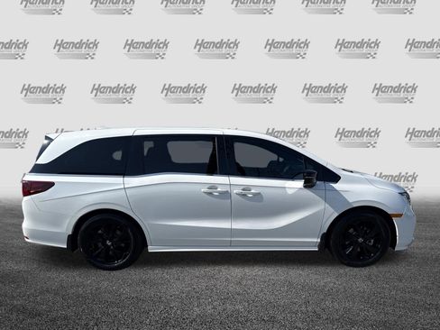 Certified 2024 Honda Odyssey Sport image 11
