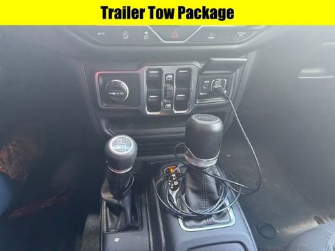 Used 2023 Jeep Gladiator Sport AWD/4WD image 10