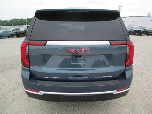 New 2026 GMC Yukon XL Elevation w/ Elevation Premium Package AWD/4WD image 5