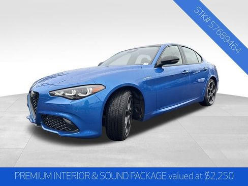 New 2025 Alfa Romeo Giulia image 3