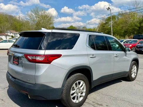 Used 2019 Chevrolet Traverse LT AWD/4WD image 8