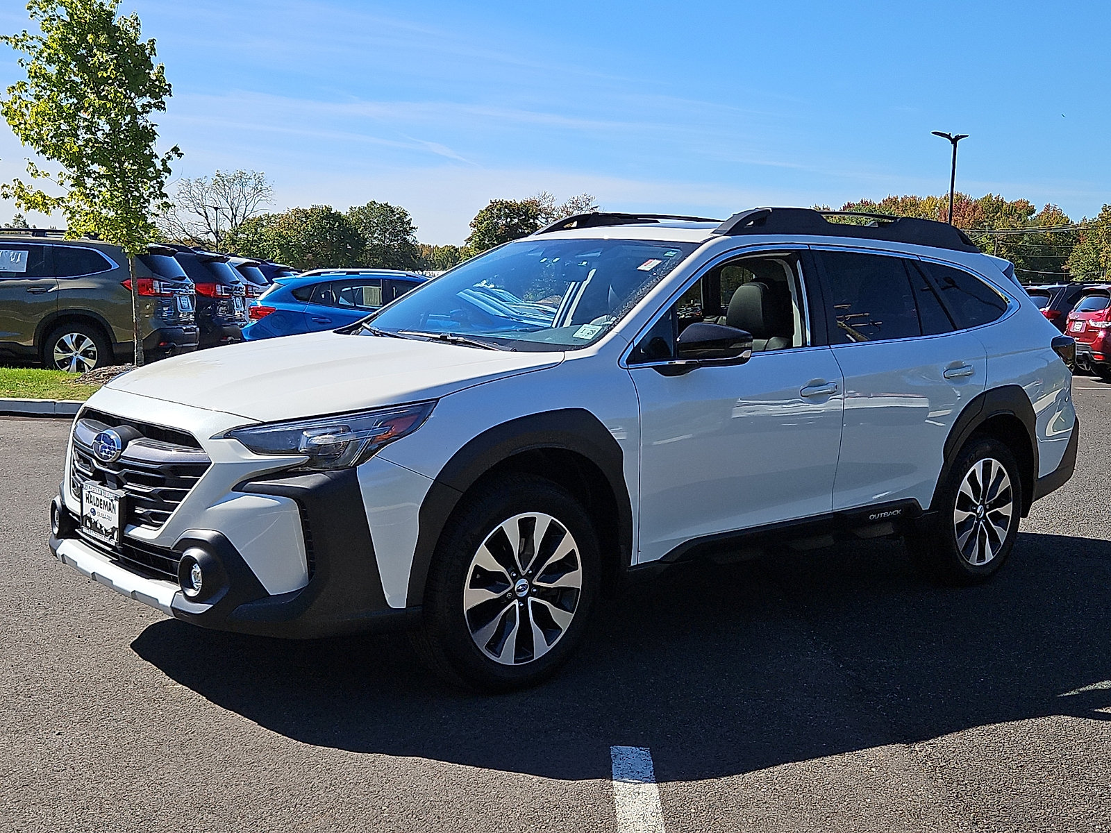 Certified 2024 Subaru Outback Limited XT AWD/4WD image 3