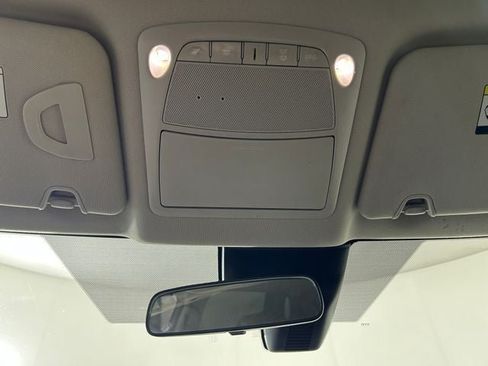 Used 2019 Nissan Rogue SV FWD image 24