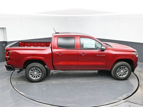 New 2026 Chevrolet Colorado LT image 39