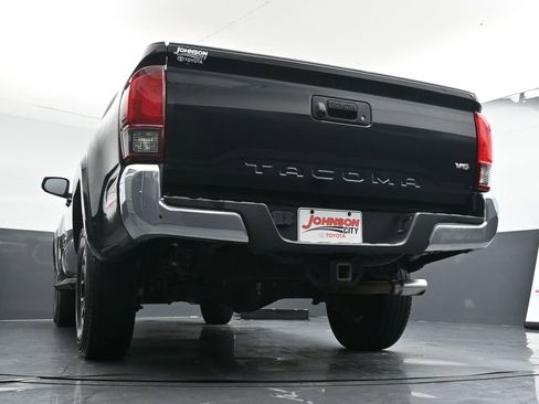 Used 2019 Toyota Tacoma SR5 image 36