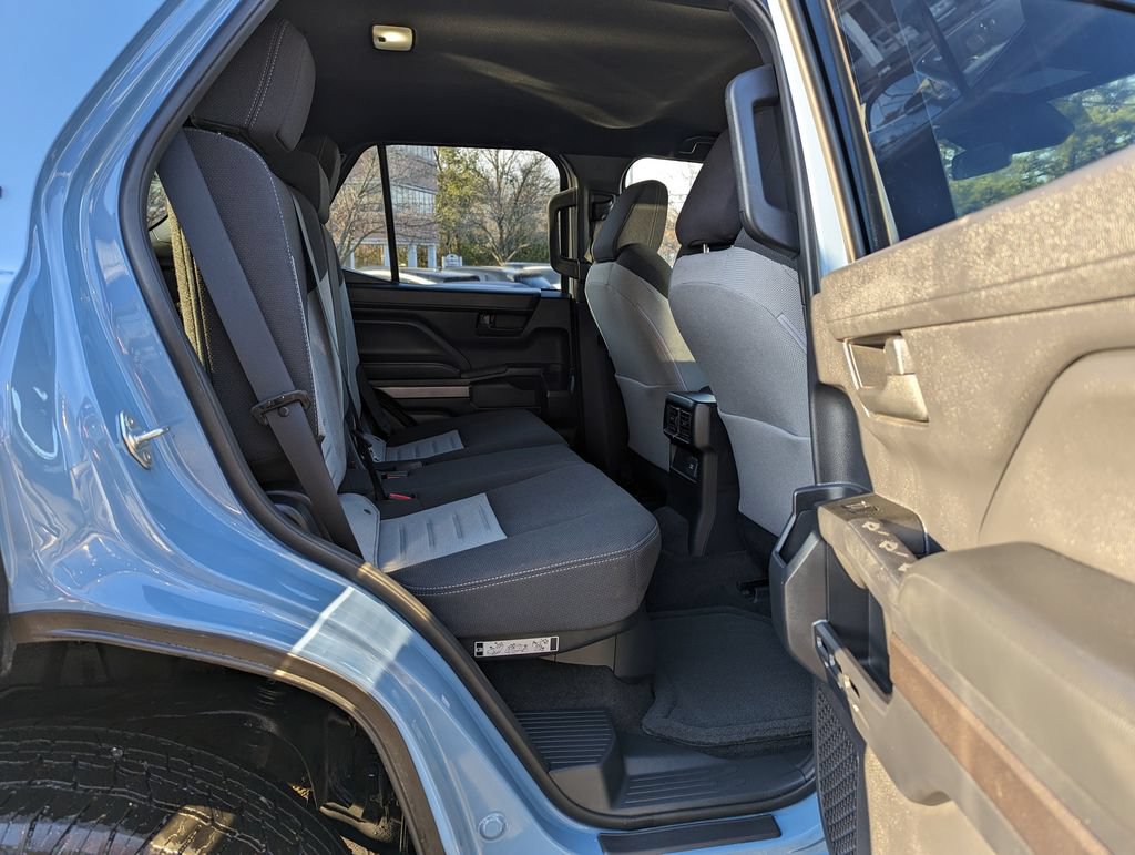 Used 2025 Toyota 4Runner TRD Off-Road AWD/4WD image 30