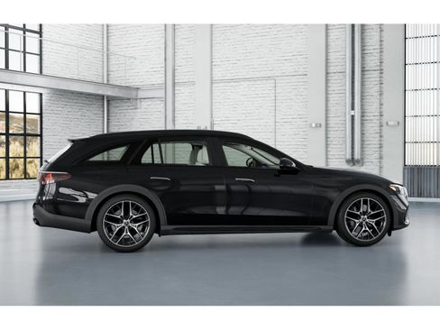 New 2026 Mercedes-Benz E 450 4MATIC All-Terrain Wagon image 17