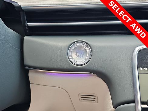 Used 2025 Genesis GV80 2.5T Select image 23