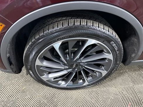 Used 2020 Lincoln Aviator Reserve w/ Equipment Group 202A image 10