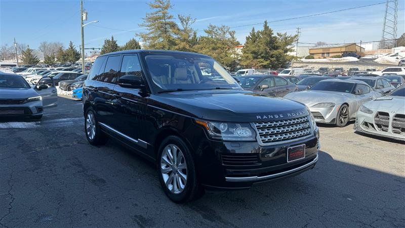 Used 2017 Land Rover Range Rover HSE AWD/4WD image 6