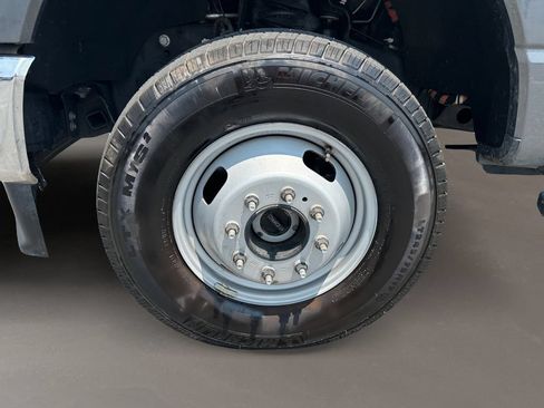 Used 2026 Ford F350 XLT AWD/4WD image 10
