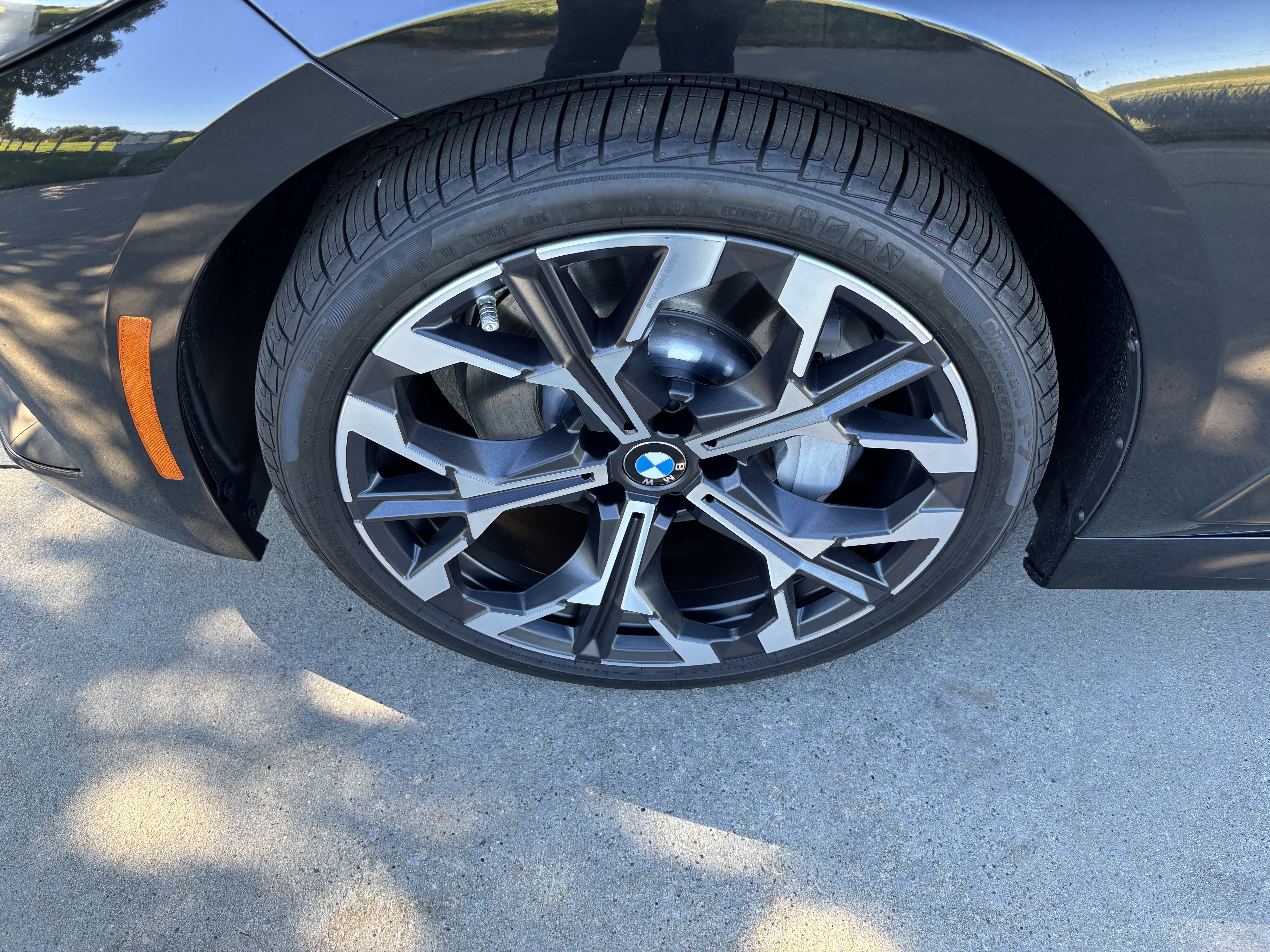 Used 2026 BMW 330i Sedan w/ M Sport Package RWD image 13